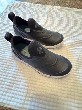 Slip-On the Original MUCK Rain Shoes Black